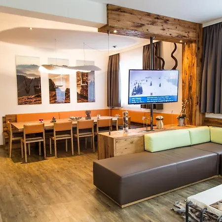 アパート Alpenfex *