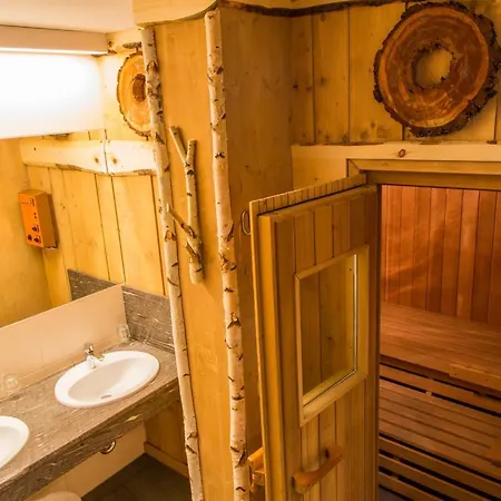 Alpenfex アパート *