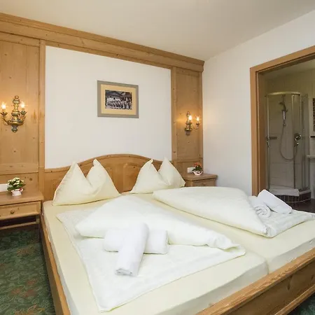 アパート Alpenfex フラッハウ